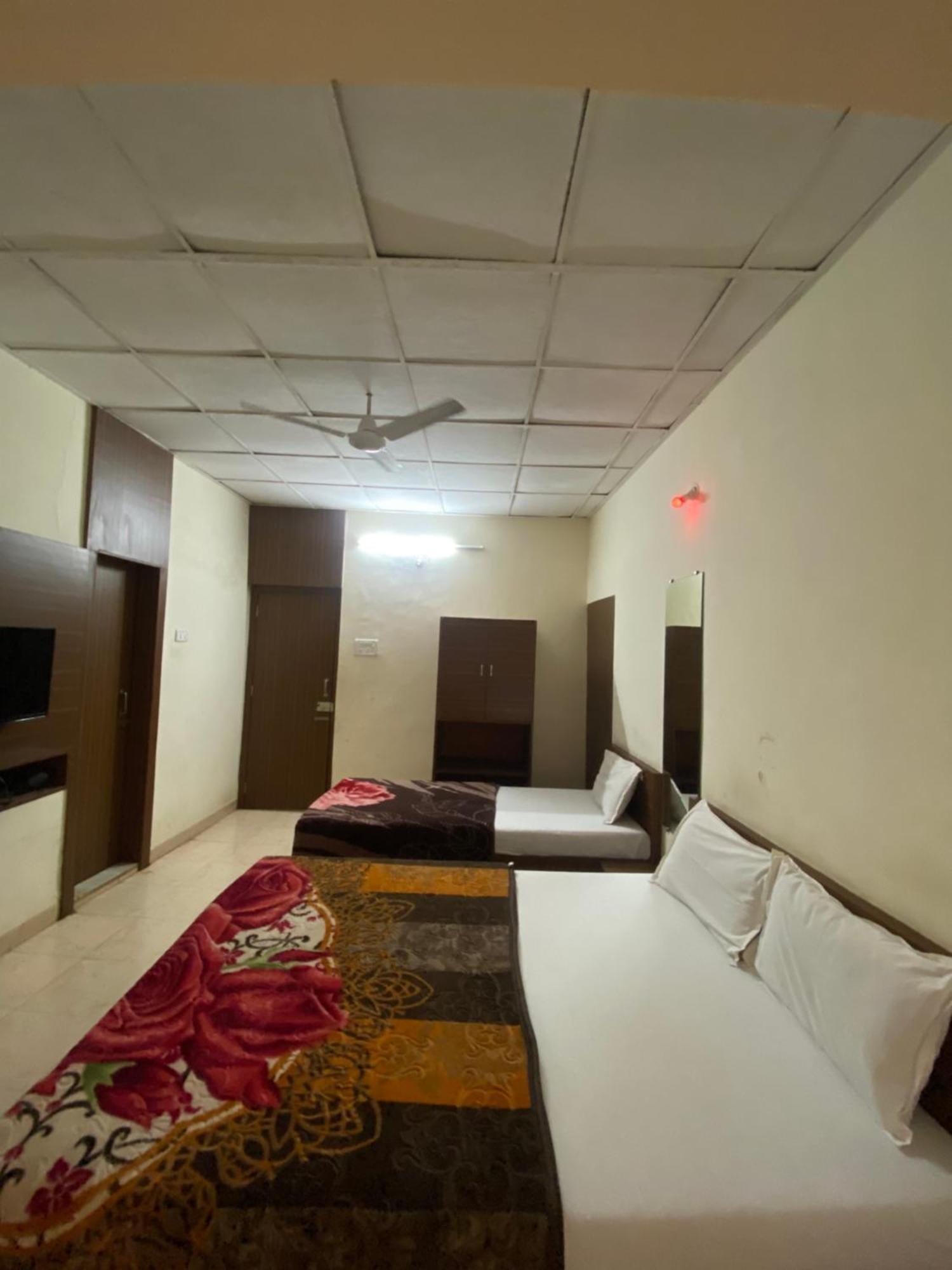 Jewel Resort Lonavala Dış mekan fotoğraf