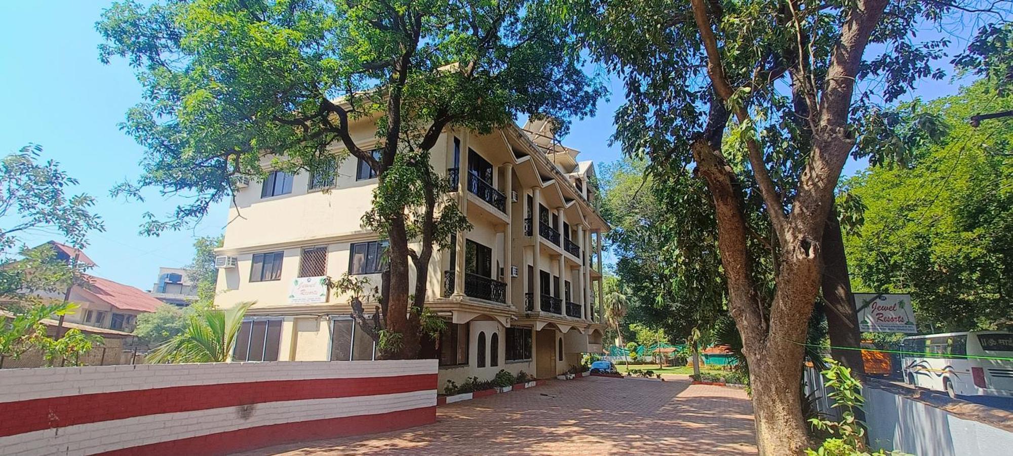 Jewel Resort Lonavala Dış mekan fotoğraf